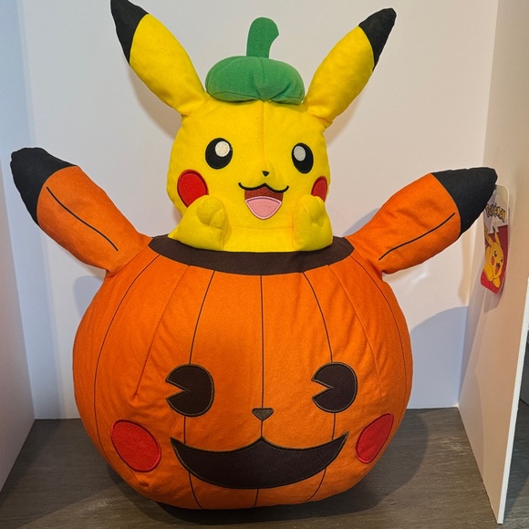 Pokemon 20” pikachu Jack o lantern bean bag plush from toy factory - Picture 1 of 6